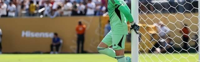 姆巴佩侧钩，补时3分钟2球1红，十人皇马3比2多特晋级世俱杯四强