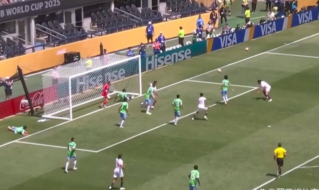 太稳了！大巴黎2-0西雅图海湾人，成功晋级16强，展现冠军潜质