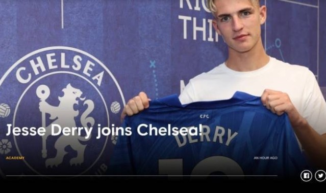 官方：切尔西签下水晶宫18岁边锋杰西-德里，合同至2029年