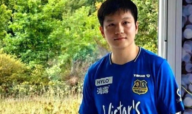 樊振东官宣！加入德甲萨尔布吕肯，海外历练或助其再攀高峰