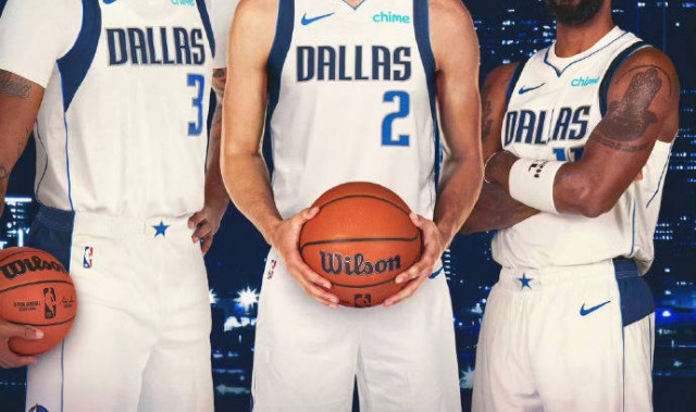 补偿？独行侠送走东契奇后 得到浓眉+克里斯蒂+弗拉格