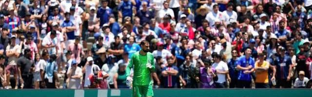 世俱杯B组：巴黎不敌博塔弗戈，出线形势扑朔迷离