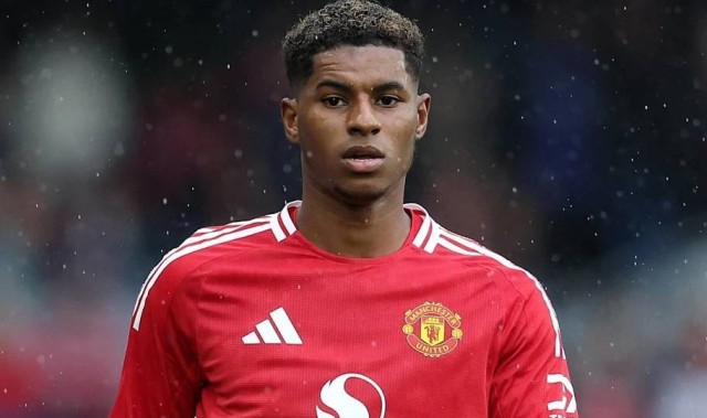 拉什福德现身卡灵顿引猜测，曼联确认其今夏离队