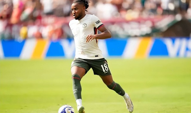 切尔西降价兜售恩昆库，瞄准引进西蒙斯，英超德甲多队竞购