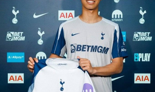 创纪录！20岁日本国脚高井幸大加盟热刺 将直接进入一线队