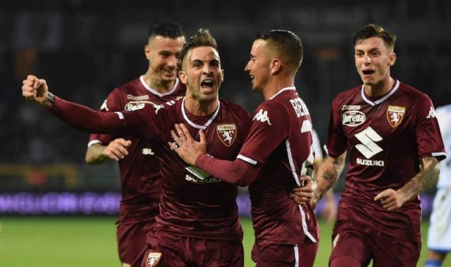 西甲焦点战：巴萨夺冠后战意成谜，黄潜全力冲击欧冠席位