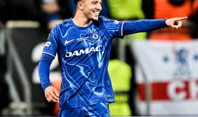 身价狂跌1亿欧无人问津，25岁大英帝星30万周薪，曼联2000万欧甩卖